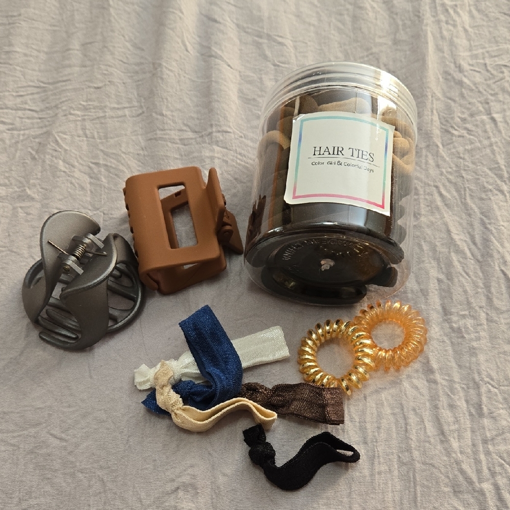 Stylish Hair Accessories Set in Brown and Gold